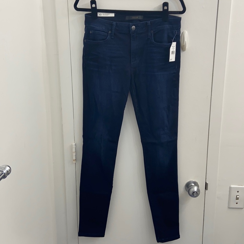 NWT Joe’s Jeans. The Icon Skinny. Size 30